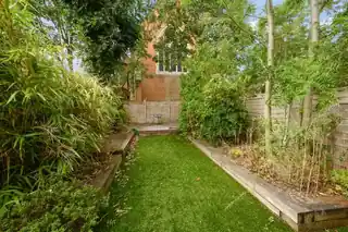 111A Hartfield Road, photo 3