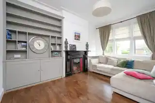 111A Hartfield Road, photo 2
