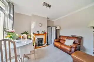 112 Cumberland Road, photo 2