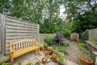 112 Woodland Road, photo 3