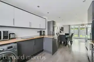 112B Raleigh Road, photo 4