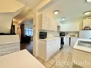 113 Benets Road, photo 3