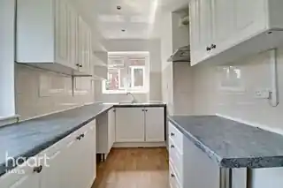113 Bury Avenue, photo 3