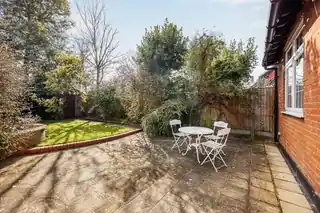 113 Church Road, photo 2