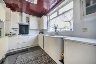 113 Faraday Avenue, photo 3