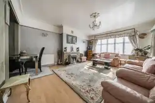 113 Faraday Avenue, photo 2