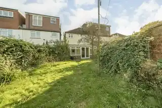 113 Woodland Gardens, photo 4