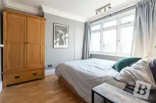 114 Birch Crescent, photo 3
