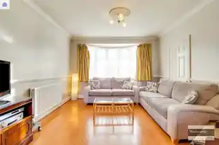 114 Church Drive, photo 3