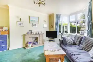 115 Onslow Gardens, photo 3
