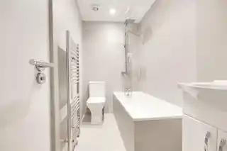 116 Montagu Road, photo 3