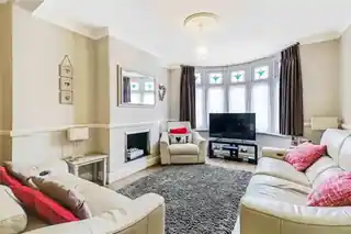 116 Wilmington Gardens, photo 3