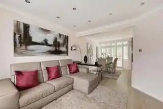 117 Brackley Square, photo 3