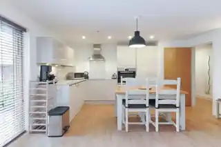 117 Mildmay Avenue, photo 3