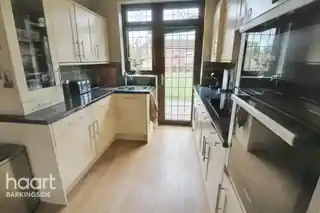 117 Springfield Drive, photo 3