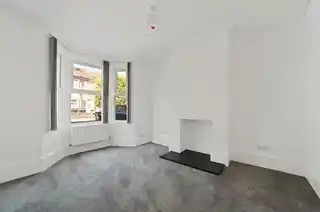 117 Thorpe Road, photo 2