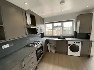 118 The Drive, photo 4