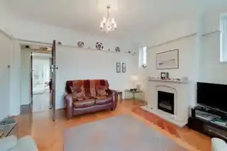 118 Winchmore Hill Road, photo 3