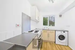 119 Latimer Drive, photo 3
