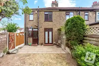 119 Mawney Road, photo 4