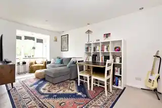 119 Sterling Gardens, photo 2