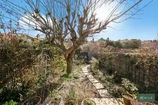 11A Bramston Road, photo 3