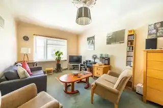 11A Ivy Road, photo 2