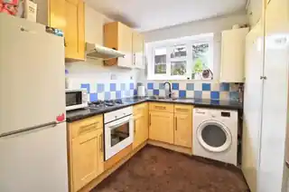 11A Stansgate Road, photo 4
