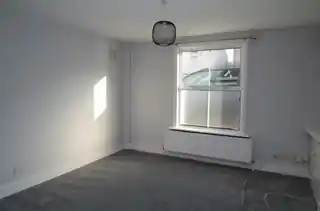 11A Vernon Road, photo 4