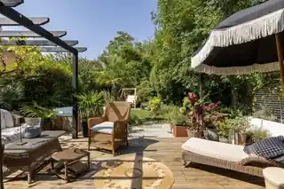12 Abbotsford Gardens, photo 3
