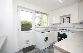 12 Abbott Close, photo 2