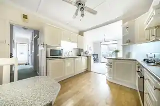 12 Albury Avenue, photo 4