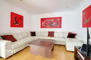 12 Avenue Close, photo 4