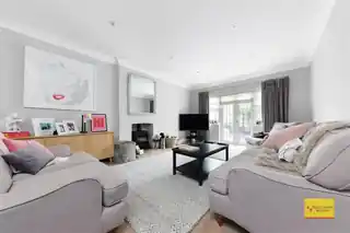 12 Bazile Road, photo 4