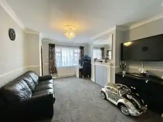 12 Beechwood Avenue, photo 3