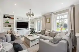 12 Berry Hill, photo 3