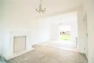 12 Birds Farm Avenue, photo 4