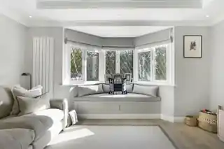 12 Blenheim Road, photo 4