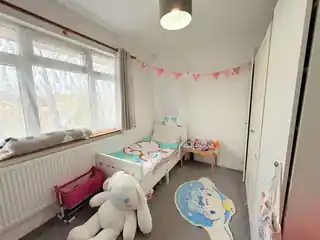 12 Carlton Close, photo 4