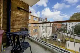 12, Carrington Lodge, Sheen Road, photo 4
