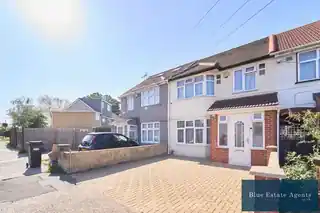 12 Chaucer Avenue, photo 3