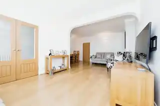 12 Conway Close, photo 3