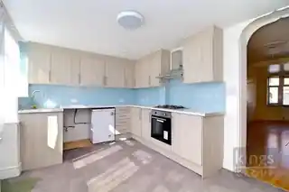 12 Devonshire Road, photo 4