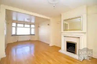 12 Devonshire Road, photo 2