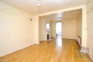 12 Devonshire Road, photo 3