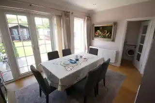 12 Dukes Avenue, photo 4