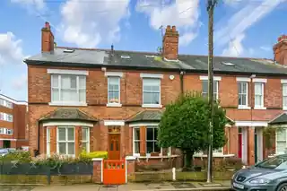 12 Edward Road, photo 2