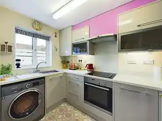 12 Flemming Avenue, photo 4