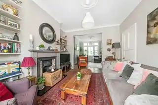 12 Girton Road, photo 3