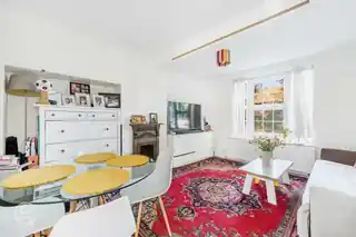 12 Hall Drive, photo 2